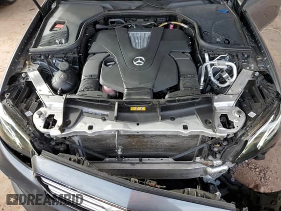 ✅ 2019 Mercedes-Benz E 450 • VIN: WDDZH6JB3KA561931 • Lot: 48417825. Listed on Copart with 38,561 mi. Free auction sales archive from the USA and detailed vehicle history report at DreamBid. Image 12.