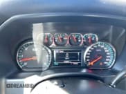 ✅ 2019 Chevrolet Silverado 1500 LT • VIN: 2GCRCPEC3K1163680 • Lot: 89691865. Wystawiony na Copart z przebiegiem 139 881 mil. Bezpłatny archiwum sprzedaży aukcyjnych z USA i szczegółowy raport historii pojazdu na DreamBid. Zdjęcie 8.