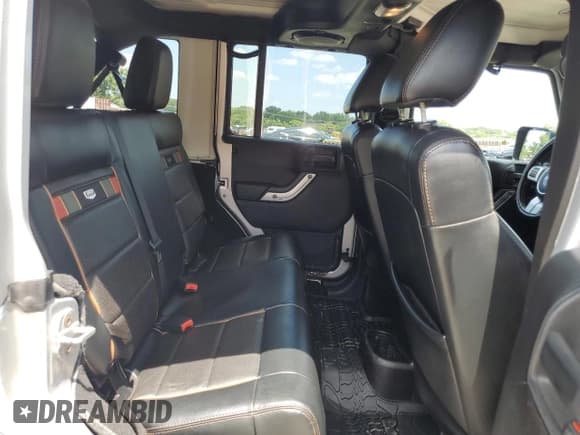 ✅ 2011 Jeep Wrangler Unlimited 70th Anniversary • VIN: 1J4BA7H17BL627026 • Лот: 66361805. Опубликован ранее на Copart с пробегом 126 574 миль. Бесплатный доступ к архиву аукционных продаж из США и подробный отчёт об истории автомобиля на DreamBid. Изображение 11.