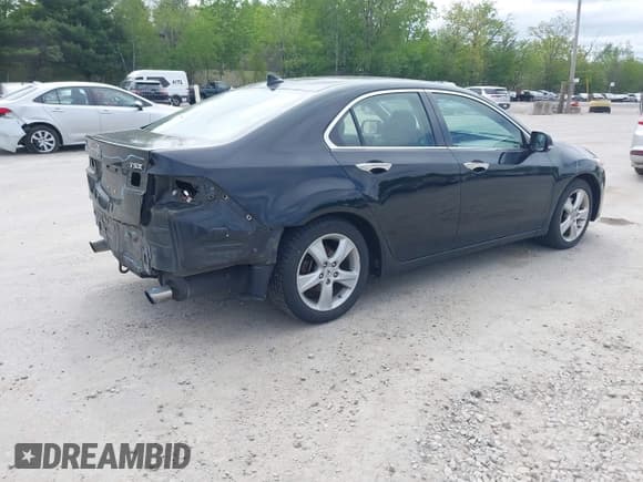 ✅ 2010 Acura TSX • VIN: JH4CU2F68AC021315 • Lot: 42300596. Listed on IAAI with 119,981 mi. Free auction sales archive from the USA and detailed vehicle history report at DreamBid. Image 4.