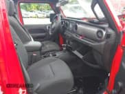 ✅ 2018 Jeep Wrangler Unlimited Sport S • VIN: 1C4HJXDG6JW150063 • Лот: 42947908. Опубликован ранее на IAAI с пробегом 91 626 миль. Бесплатный доступ к архиву аукционных продаж из США и подробный отчёт об истории автомобиля на DreamBid. Изображение 5.