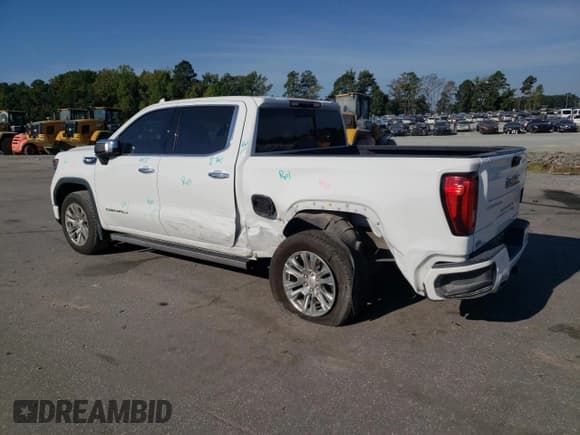 ✅ 2022 GMC Sierra 1500 • VIN: 3GTUUGET3NG636724 • Lot: 83799405. Wystawiony na Copart z przebiegiem Nie podano. Bezpłatny archiwum sprzedaży aukcyjnych z USA i szczegółowy raport historii pojazdu na DreamBid. Zdjęcie 2.
