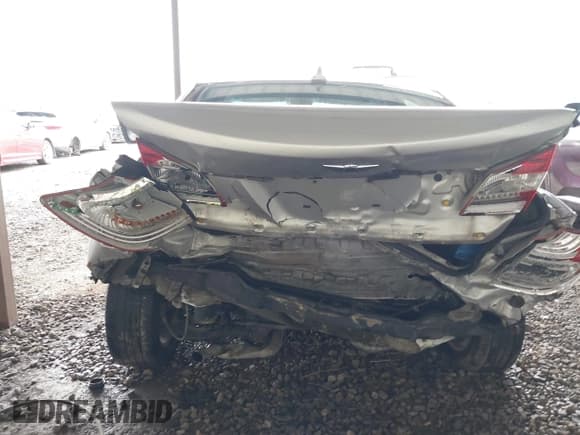 ✅ 2012 Hyundai Genesis 3.8L • VIN: KMHGC4DD2CU187860 • Лот: 43267634. Опубликован ранее на IAAI с пробегом 179 695 миль. Бесплатный доступ к архиву аукционных продаж из США и подробный отчёт об истории автомобиля на DreamBid. Изображение 12.