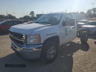 ✅ 2014 Chevrolet Silverado 2500HD Work Truck • VIN: 1GC0KVCG6EF122656 • Lot: 71656724. Wystawiony na Copart z przebiegiem 58 071 mil. Bezpłatny archiwum sprzedaży aukcyjnych z USA i szczegółowy raport historii pojazdu na DreamBid. Zdjęcie 1.