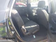 ✅ 2018 Chevrolet Traverse LS • VIN: 1GNEVFKW3JJ111155 • Lot: 43103902. Wystawiony na IAAI z przebiegiem 121 285 mil. Bezpłatny archiwum sprzedaży aukcyjnych z USA i szczegółowy raport historii pojazdu na DreamBid. Zdjęcie 8.