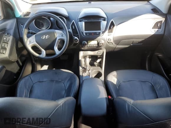 ✅ 2013 Hyundai Tucson GLS • VIN: KM8JUCAC0DU638343 • Lot: 85573275. Listed on Copart with Not provided. Free auction sales archive from the USA and detailed vehicle history report at DreamBid. Image 8.