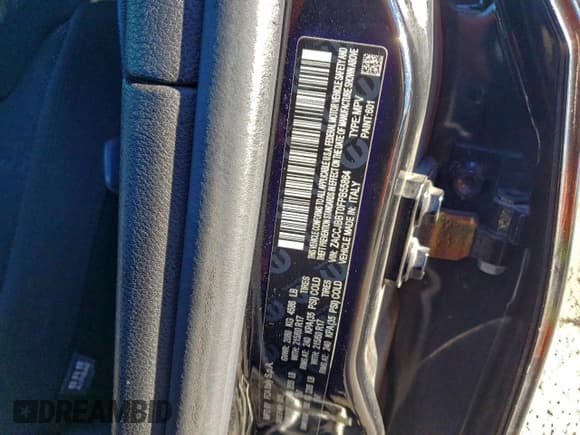 ✅ 2015 Jeep Renegade Latitude • VIN: ZACCJBBT0FPB55864 • Lot: 94040285. Wystawiony na Copart z przebiegiem 179 393 mil. Bezpłatny archiwum sprzedaży aukcyjnych z USA i szczegółowy raport historii pojazdu na DreamBid. Zdjęcie 13.