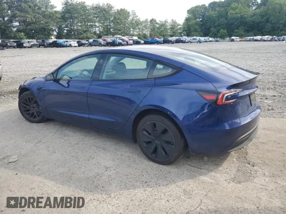 ✅ 2024 Tesla Model 3 • VIN: 5YJ3E1EA5RF772529 • Лот: 61613815. Опубликован ранее на Copart с пробегом 68 110 миль. Бесплатный доступ к архиву аукционных продаж из США и подробный отчёт об истории автомобиля на DreamBid. Изображение 2.