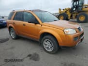 ✅ 2006 Saturn VUE • VIN: 5GZCZ33D16S815046 • Lot: 50959145. Wystawiony na Copart z przebiegiem 198 587 mil. Bezpłatny archiwum sprzedaży aukcyjnych z USA i szczegółowy raport historii pojazdu na DreamBid. Zdjęcie 4.