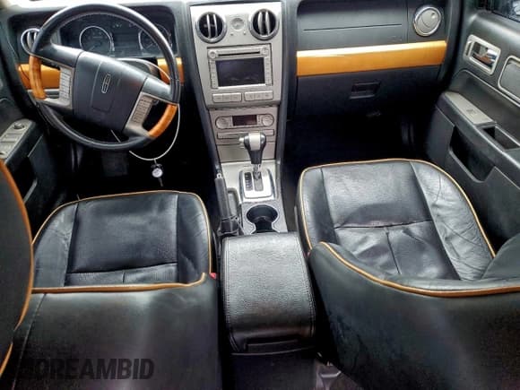 ✅ 2009 Lincoln MKZ • VIN: 3LNHM28T99R621019 • Lot: 94422655. Wystawiony na Copart z przebiegiem Nie podano. Bezpłatny archiwum sprzedaży aukcyjnych z USA i szczegółowy raport historii pojazdu na DreamBid. Zdjęcie 8.