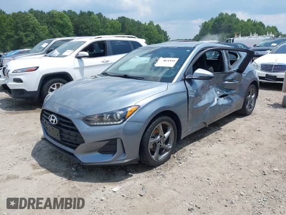 2019 Hyundai Veloster Premium with VIN KMHTG6AF5KU017950, listed as a IAAI auction lot 42611554 with 105,396 mi miles and . Bid and sale history available at DreamBid. Image 23.