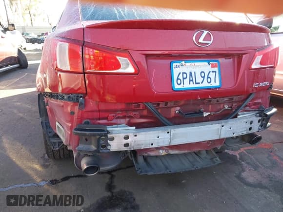 ✅ 2011 Lexus IS 250 • VIN: JTHBF5C23B5135902 • Lot: 43793406. Listed on IAAI with 143,547 mi. Free auction sales archive from the USA and detailed vehicle history report at DreamBid. Image 6.