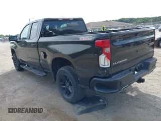 2019 Chevrolet Silverado 1500 Custom Trail Boss с VIN 1GCRYCEF0KZ412920, выставлен на аукционе IAAI как лот 43065107 с пробегом 119 067 миль миль и . История ставок и продаж доступна на DreamBid. Изображение 3.