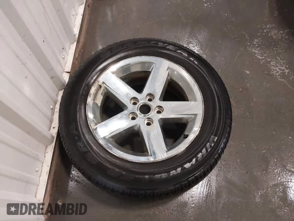 ✅ 2009 Dodge 1500 Laramie • VIN: 1D3HV13T69S734828 • Lot: 42571982. Wystawiony na IAAI z przebiegiem 285 185 mil. Bezpłatny archiwum sprzedaży aukcyjnych z USA i szczegółowy raport historii pojazdu na DreamBid. Zdjęcie 12.