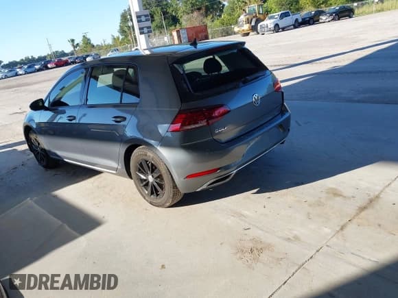 ✅ 2019 Volkswagen Golf S • VIN: 3VWW57AU8KM030527 • Lot: 43440363. Wystawiony na IAAI z przebiegiem 62 282 mil. Bezpłatny archiwum sprzedaży aukcyjnych z USA i szczegółowy raport historii pojazdu na DreamBid. Zdjęcie 3.