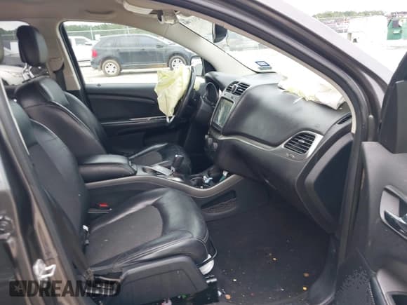 ✅ 2015 Dodge Journey Crossroad • VIN: 3C4PDCGB4FT645032 • Лот: 43137063. Опубликован ранее на IAAI с пробегом 135 632 миль. Бесплатный доступ к архиву аукционных продаж из США и подробный отчёт об истории автомобиля на DreamBid. Изображение 5.