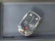 ✅ 2019 Chevrolet Silverado 1500 LT • VIN: 1GCUYDED1KZ148153 • Lot: 43653605. Wystawiony na IAAI z przebiegiem 79 587 mil. Bezpłatny archiwum sprzedaży aukcyjnych z USA i szczegółowy raport historii pojazdu na DreamBid. Zdjęcie 11.