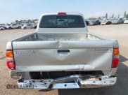 ✅ 2004 Toyota Tacoma PreRunner • VIN: 5TEGN92N64Z389231 • Lot: 43052228. Wystawiony na IAAI z przebiegiem Nie podano. Bezpłatny archiwum sprzedaży aukcyjnych z USA i szczegółowy raport historii pojazdu na DreamBid. Zdjęcie 15.