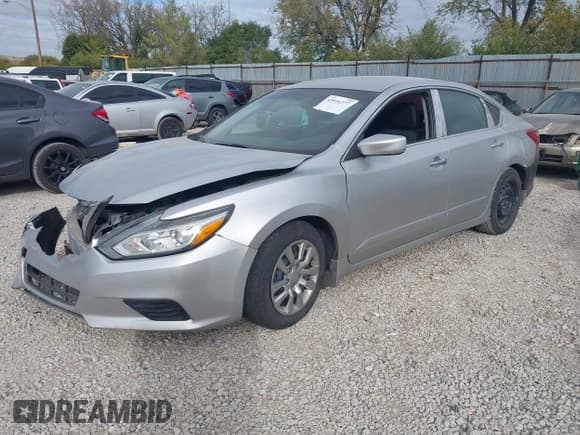 ✅ 2017 Nissan Altima S • VIN: 1N4AL3APXHN330497 • Лот: 43516377. Опубликован ранее на IAAI с пробегом 86 027 миль. Бесплатный доступ к архиву аукционных продаж из США и подробный отчёт об истории автомобиля на DreamBid. Изображение 2.