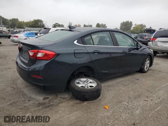 ✅ 2018 Chevrolet Cruze LT • VIN: 1G1BE5SM7J7145805 • Lot: 90533425. Listed on Copart with Not provided. Free auction sales archive from the USA and detailed vehicle history report at DreamBid. Image 3.