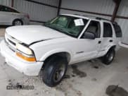 ✅ 2004 Chevrolet Blazer LS • VIN: 1GNDT13X64K129093 • Lot: 41860109. Wystawiony na IAAI z przebiegiem 175 588 mil. Bezpłatny archiwum sprzedaży aukcyjnych z USA i szczegółowy raport historii pojazdu na DreamBid. Zdjęcie 2.