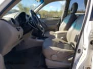 ✅ 2004 Toyota RAV4 • VIN: JTEHD20V640034315 • Lot: 82670355. Listed on Copart with 233,795 mi. Free auction sales archive from the USA and detailed vehicle history report at DreamBid. Image 7.