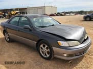 ✅ 2000 Lexus ES 300 • VIN: JT8BF28G5Y0277239 • Lot: 89916145. Wystawiony na Copart z przebiegiem 280 303 mil. Bezpłatny archiwum sprzedaży aukcyjnych z USA i szczegółowy raport historii pojazdu na DreamBid. Zdjęcie 13.