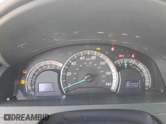 2012 Toyota Camry LE with VIN 4T1BF1FK4CU549067, listed as a Copart auction lot 61829795 with 307,059 mi miles and Salvage title. Bid and sale history available at DreamBid. Image 9.