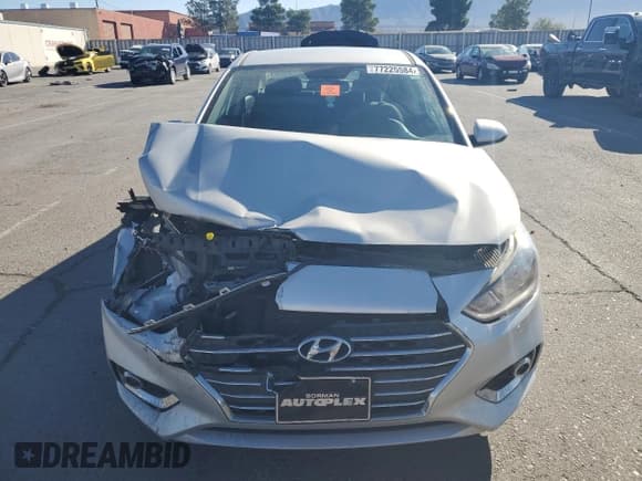 ✅ 2021 Hyundai Accent SEL • VIN: 3KPC24A62ME138279 • Лот: 77225584. Опубликован ранее на Copart с пробегом 42 652 миль. Бесплатный доступ к архиву аукционных продаж из США и подробный отчёт об истории автомобиля на DreamBid. Изображение 5.