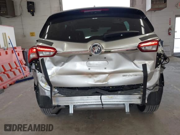 ✅ 2019 Buick Envision Essence • VIN: LRBFX2SA0KD010562 • Lot: 42424996. Listed on IAAI with 43,179 mi. Free auction sales archive from the USA and detailed vehicle history report at DreamBid. Image 6.