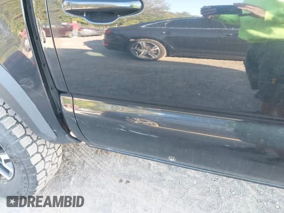 ✅ 2019 Toyota Tacoma SR • VIN: 5TFCZ5AN4KX182208 • Lot: 43103901. Wystawiony na IAAI z przebiegiem 244 149 mil. Bezpłatny archiwum sprzedaży aukcyjnych z USA i szczegółowy raport historii pojazdu na DreamBid. Zdjęcie 6.