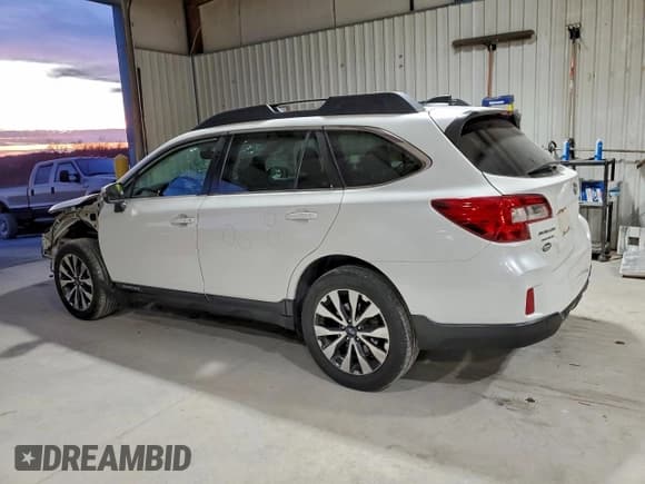 ✅ 2017 Subaru Outback Limited • VIN: 4S4BSANC2H3373607 • Лот: 92996285. Опубликован ранее на Copart с пробегом 99 879 миль. Бесплатный доступ к архиву аукционных продаж из США и подробный отчёт об истории автомобиля на DreamBid. Изображение 2.