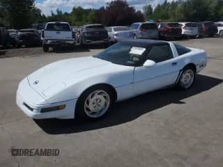 1996 Chevrolet Corvette z VIN 1G1YY2256T5115749, wystawiony jako Copart lot #61529695 z przebiegiem 21 359 mil mil oraz Szkoda całkowita • Salvage title. Historia ofert i sprzedaży dostępna na DreamBid. Obrazek 1.