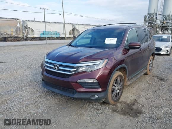 ✅ 2017 Honda Pilot EX • VIN: 5FNYF6H30HB084045 • Lot: 43624333. Listed on IAAI with 125,281 mi. Free auction sales archive from the USA and detailed vehicle history report at DreamBid. Image 2.