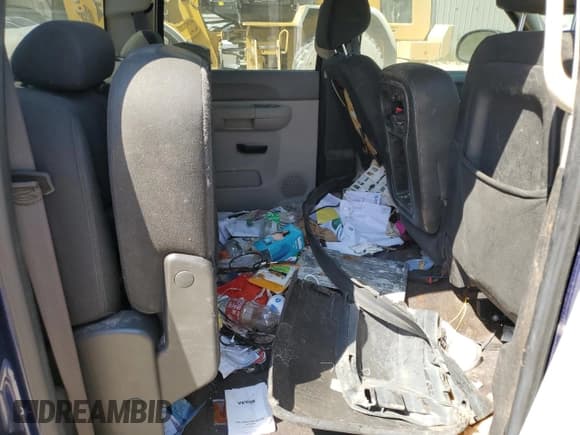 ✅ 2013 Chevrolet Silverado 1500 Work Truck • VIN: 3GCPCPEAXDG335350 • Lot: 80473855. Listed on Copart with 209,946 mi. Free auction sales archive from the USA and detailed vehicle history report at DreamBid. Image 10.