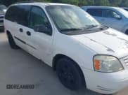 ✅ 2004 Ford Freestar SE • VIN: 2FMZA51664BA58487 • Lot: 42555493. Wystawiony na IAAI z przebiegiem 333 152 mil. Bezpłatny archiwum sprzedaży aukcyjnych z USA i szczegółowy raport historii pojazdu na DreamBid. Zdjęcie 6.