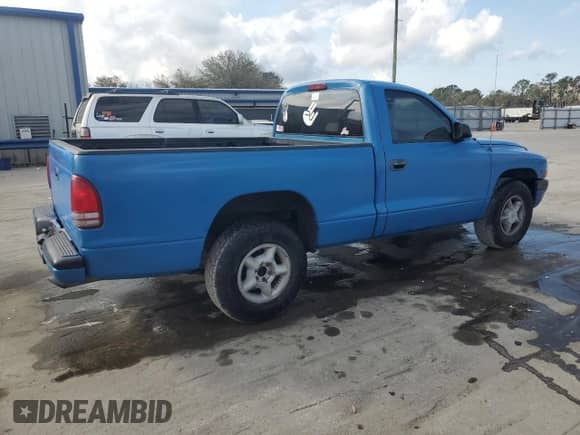 1998 Dodge Dakota with VIN 1B7FL26P2WS731317, listed as a Copart auction lot 44928695 with 158,614 mi miles and Salvage title. Bid and sale history available at DreamBid. Image 3.