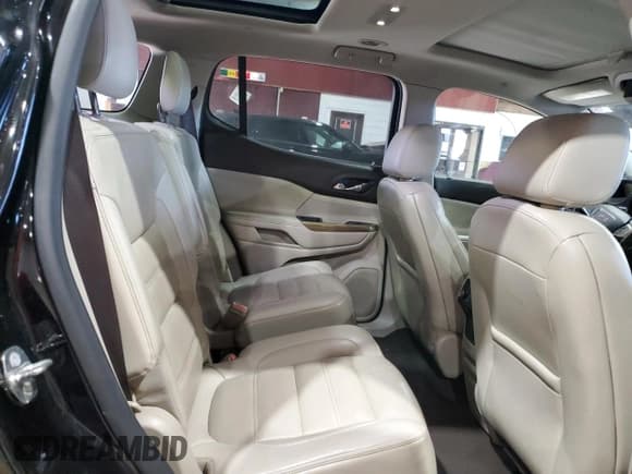 ✅ 2018 GMC Acadia Denali • VIN: 1GKKNXLS3JZ109960 • Lot: 90022535. Wystawiony na Copart z przebiegiem 116 270 mil. Bezpłatny archiwum sprzedaży aukcyjnych z USA i szczegółowy raport historii pojazdu na DreamBid. Zdjęcie 11.