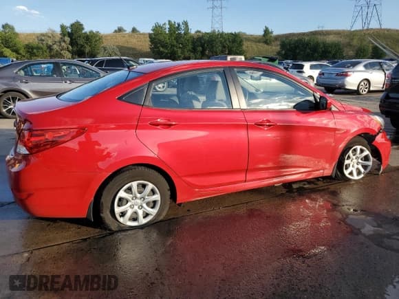 ✅ 2013 Hyundai Accent GLS • VIN: KMHCT4AE2DU413912 • Лот: 71023254. Опубликован ранее на Copart с пробегом 54 270 миль. Бесплатный доступ к архиву аукционных продаж из США и подробный отчёт об истории автомобиля на DreamBid. Изображение 3.