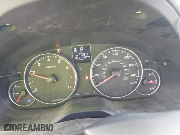 ✅ 2013 Subaru Outback 2.5i • VIN: 4S4BRBAC0D3231323 • Lot: 43741961. Wystawiony na IAAI z przebiegiem 163 116 mil. Bezpłatny archiwum sprzedaży aukcyjnych z USA i szczegółowy raport historii pojazdu na DreamBid. Zdjęcie 7.