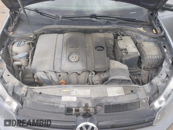 ✅ 2013 Volkswagen Golf • VIN: WVWDB7AJ0DW140029 • Lot: 42918697. Wystawiony na IAAI z przebiegiem 192 459 mil. Bezpłatny archiwum sprzedaży aukcyjnych z USA i szczegółowy raport historii pojazdu na DreamBid. Zdjęcie 10.