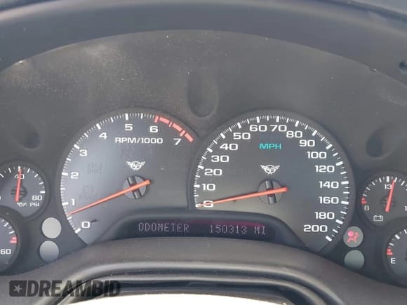 ✅ 2004 Chevrolet Corvette • VIN: 1G1YY22G945133407 • Lot: 42536490. Listed on IAAI with 150,313 mi. Free auction sales archive from the USA and detailed vehicle history report at DreamBid. Image 7.