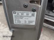 ✅ 2007 Chevrolet Silverado 2500HD LT1 • VIN: 1GCHK23D77F130386 • Lot: 42109924. Wystawiony na IAAI z przebiegiem 137 741 mil. Bezpłatny archiwum sprzedaży aukcyjnych z USA i szczegółowy raport historii pojazdu na DreamBid. Zdjęcie 9.