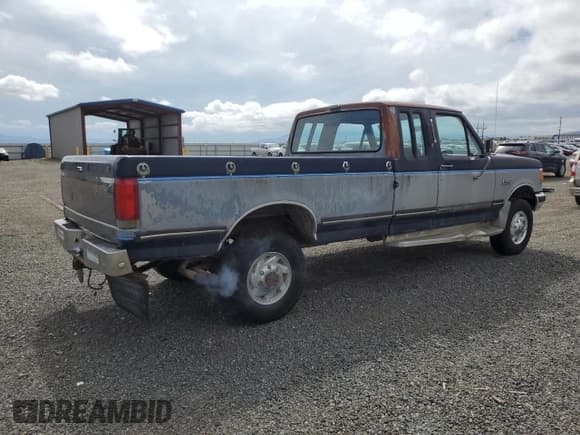 ✅ 1990 Ford F-250 • VIN: 1FTHX26H9LKA20263 • Лот: 61662665. Опубликован ранее на Copart с пробегом 74 432 миль. Бесплатный доступ к архиву аукционных продаж из США и подробный отчёт об истории автомобиля на DreamBid. Изображение 3.