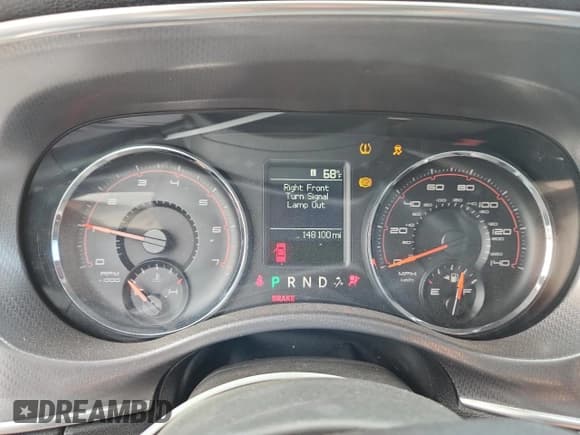 ✅ 2011 Dodge Charger Rallye • VIN: 2B3CL3CGXBH502738 • Lot: 81586825. Listed on Copart with 148,100 mi. Free auction sales archive from the USA and detailed vehicle history report at DreamBid. Image 9.