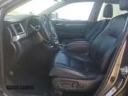 ✅ 2017 Toyota Highlander Hybrid Limited • VIN: 5TDDGRFH6HS023905 • Lot: 80952475. Listed on Copart with 292,799 mi. Free auction sales archive from the USA and detailed vehicle history report at DreamBid. Image 7.