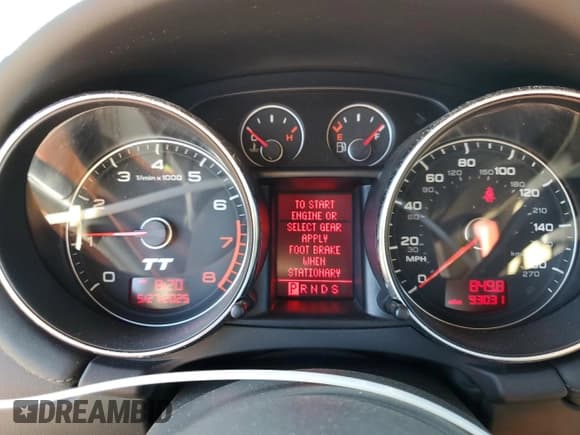 ✅ 2008 Audi TT 3.2L • VIN: TRURD38J081040116 • Лот: 58233465. Опубликован ранее на Copart с пробегом 93 031 миль. Бесплатный доступ к архиву аукционных продаж из США и подробный отчёт об истории автомобиля на DreamBid. Изображение 9.