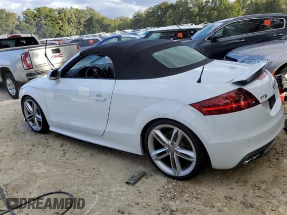 ✅ 2014 Audi TTS 2.0T • VIN: TRUS1AFK9E1005905 • Лот: 76631054. Опубликован ранее на Copart с пробегом Не указан. Бесплатный доступ к архиву аукционных продаж из США и подробный отчёт об истории автомобиля на DreamBid. Изображение 2.