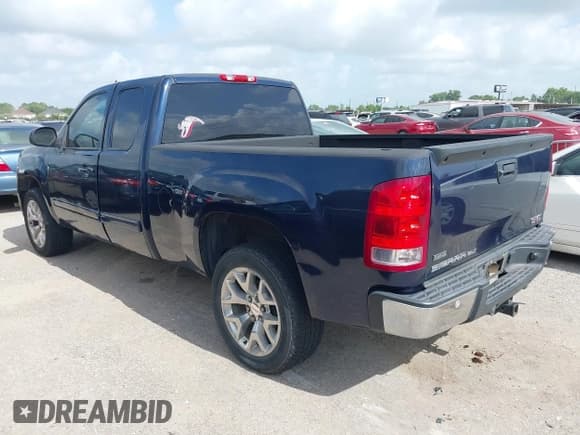 ✅ 2012 GMC Sierra 1500 • VIN: 1GTR1WE01CZ168858 • Лот: 42534013. Опубликован ранее на IAAI с пробегом 215 530 миль. Бесплатный доступ к архиву аукционных продаж из США и подробный отчёт об истории автомобиля на DreamBid. Изображение 3.