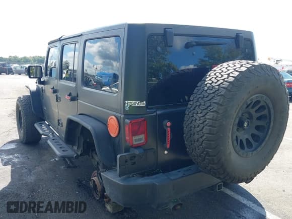 ✅ 2017 Jeep Wrangler Unlimited Sport • VIN: 1C4BJWDG7HL540052 • Lot: 43225416. Listed on IAAI with 86,328 mi. Free auction sales archive from the USA and detailed vehicle history report at DreamBid. Image 3.